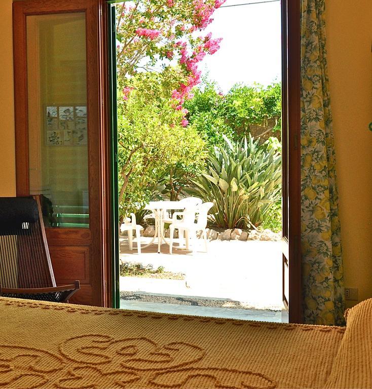 Seafront Apartments Garden House Taormina Phòng bức ảnh