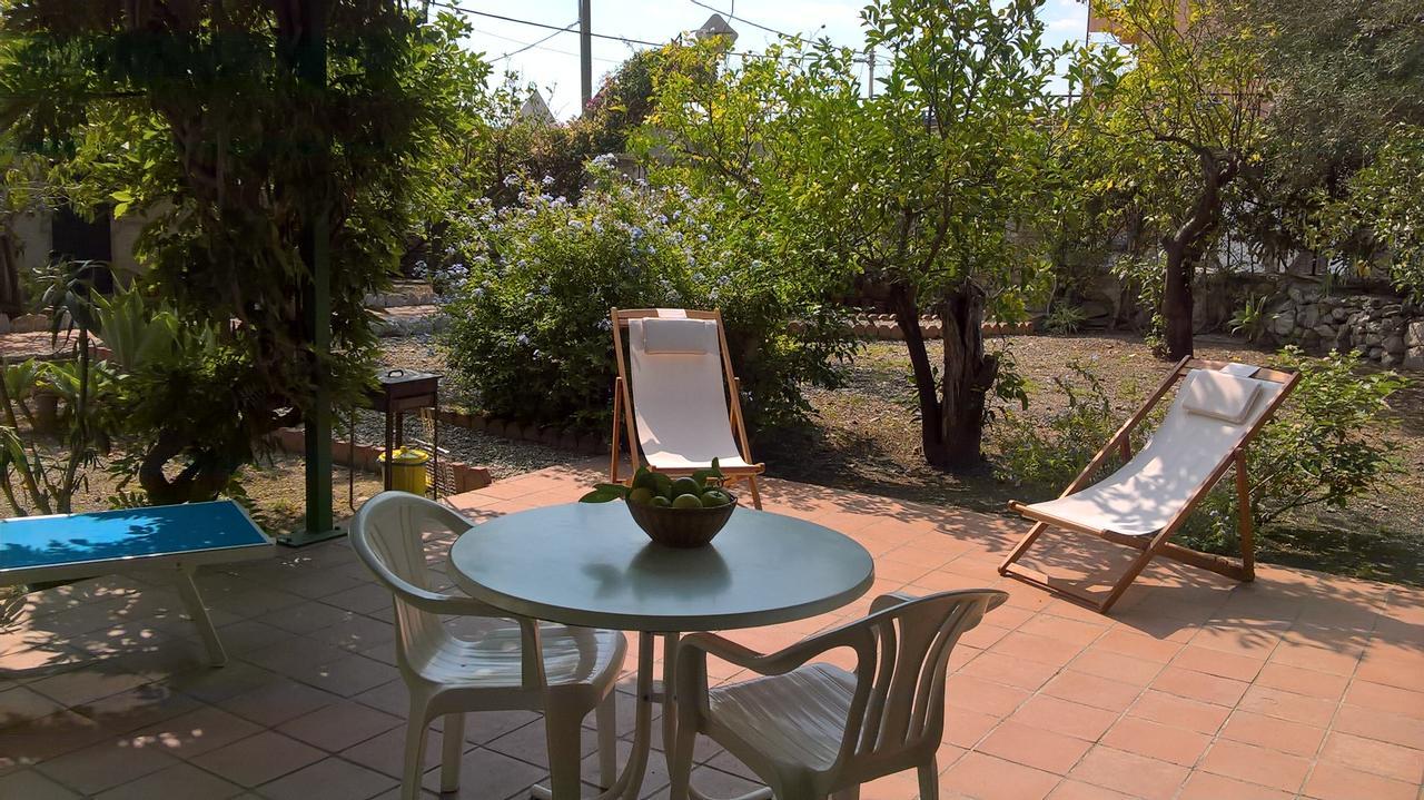 Seafront Apartments Garden House Taormina Ngoại thất bức ảnh